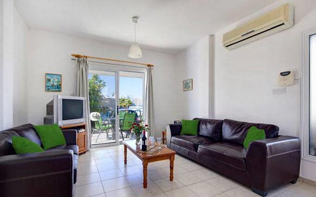 Philippos Paphos Villas - Villa 3 Экстерьер фото