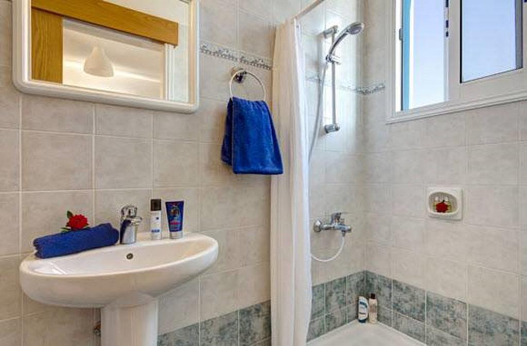 Philippos Paphos Villas - Villa 3 Экстерьер фото