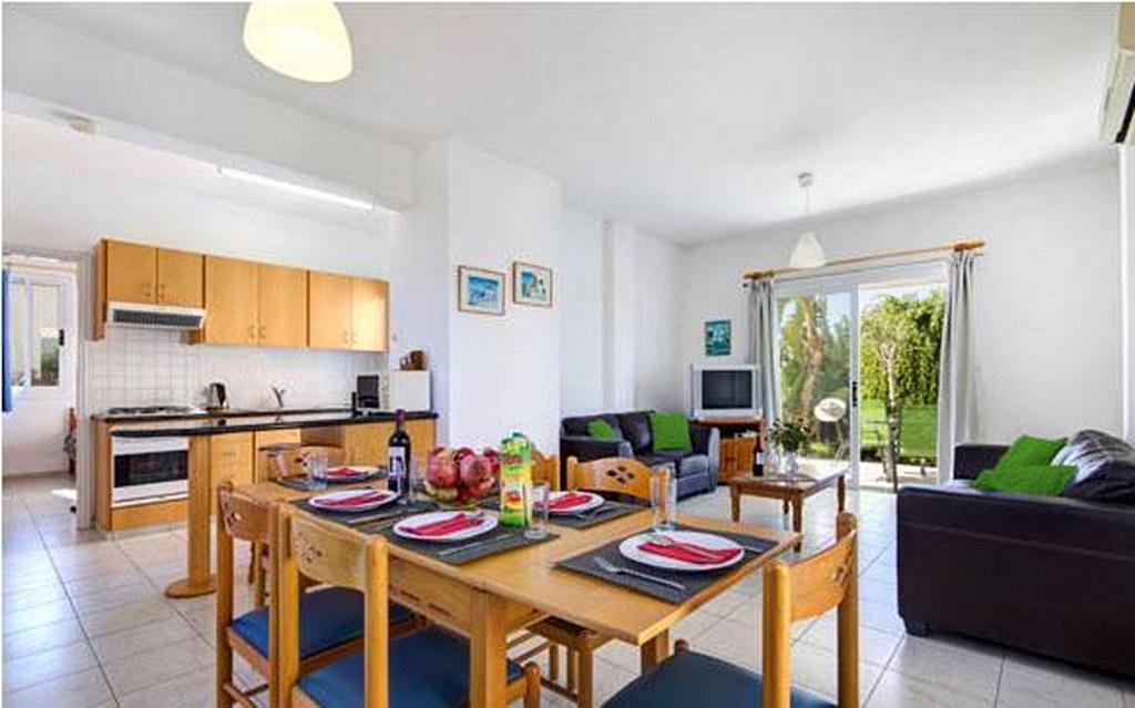 Philippos Paphos Villas - Villa 3 Экстерьер фото