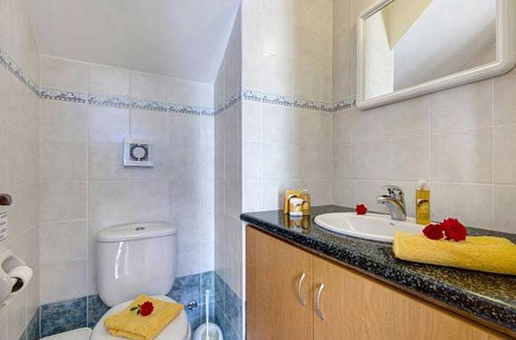 Philippos Paphos Villas - Villa 3 Экстерьер фото