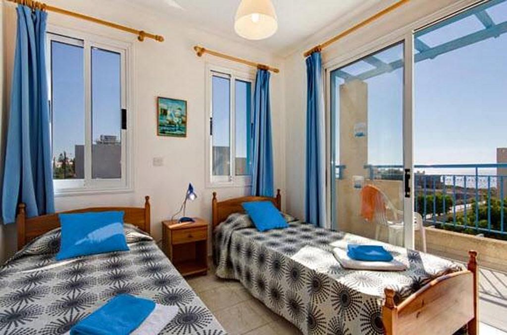 Philippos Paphos Villas - Villa 3 Экстерьер фото