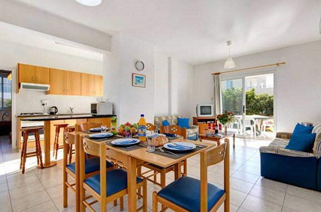 Philippos Paphos Villas - Villa 3 Экстерьер фото